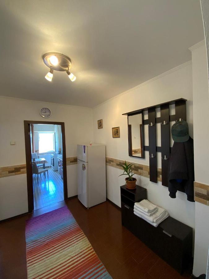 Le Garcon De Adi-Cosy,Quiet,Spatious Studio Boekarest Buitenkant foto